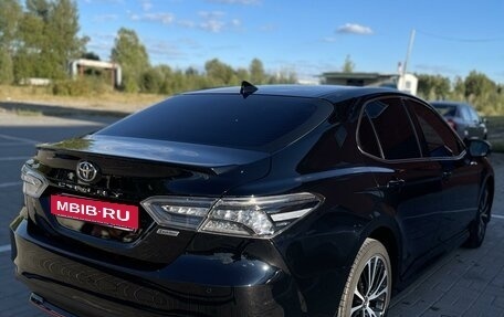 Toyota Camry, 2020 год, 3 400 000 рублей, 11 фотография