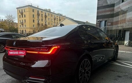 BMW 7 серия, 2020 год, 9 250 000 рублей, 4 фотография