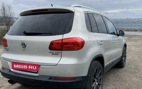 Volkswagen Tiguan I, 2011 год, 1 330 000 рублей, 6 фотография