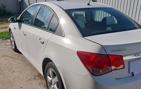 Chevrolet Cruze II, 2011 год, 700 000 рублей, 8 фотография