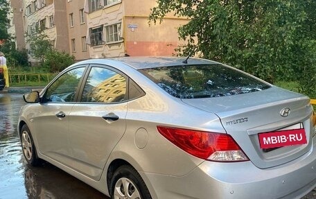 Hyundai Solaris II рестайлинг, 2014 год, 1 075 000 рублей, 4 фотография