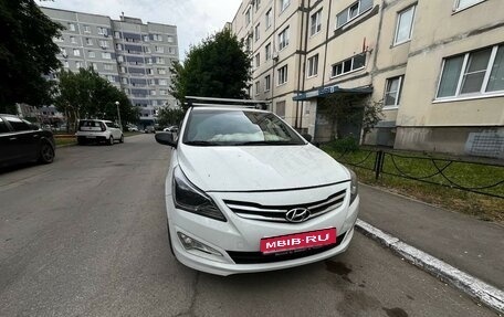 Hyundai Solaris II рестайлинг, 2014 год, 800 000 рублей, 1 фотография