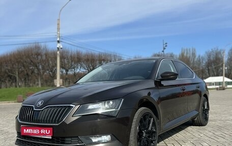 Skoda Superb III рестайлинг, 2018 год, 2 500 000 рублей, 1 фотография