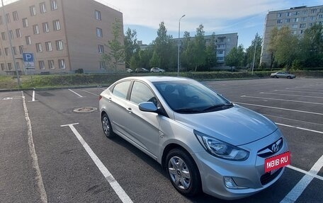 Hyundai Solaris II рестайлинг, 2012 год, 935 000 рублей, 3 фотография