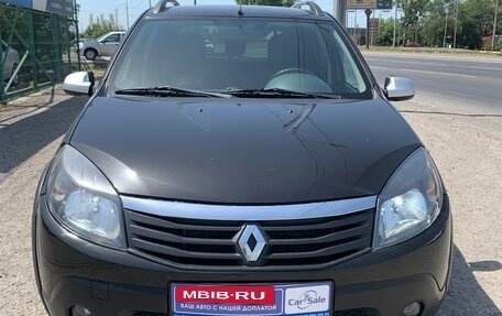 Renault Sandero I, 2012 год, 895 000 рублей, 2 фотография