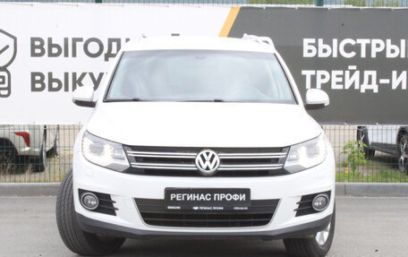 Volkswagen Tiguan I, 2012 год, 1 612 000 рублей, 2 фотография