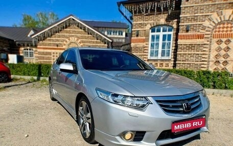 Honda Accord VIII рестайлинг, 2011 год, 1 630 000 рублей, 2 фотография