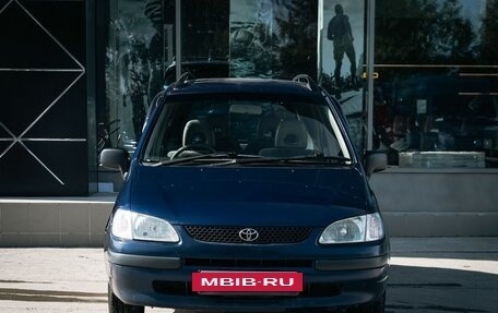 Toyota Corolla Spacio II, 1999 год, 555 000 рублей, 8 фотография