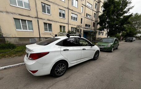 Hyundai Solaris II рестайлинг, 2014 год, 800 000 рублей, 4 фотография