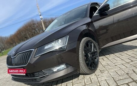 Skoda Superb III рестайлинг, 2018 год, 2 500 000 рублей, 2 фотография