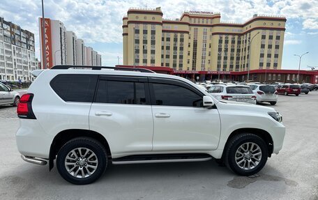 Toyota Land Cruiser Prado 150 рестайлинг 2, 2018 год, 7 100 000 рублей, 8 фотография