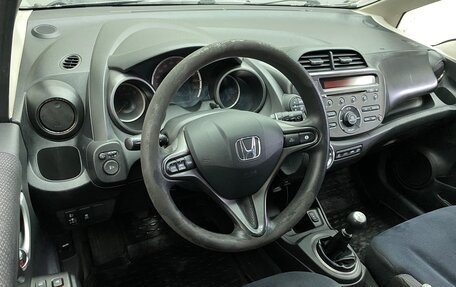 Honda Jazz II рестайлинг, 2011 год, 799 000 рублей, 7 фотография