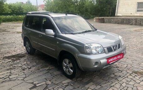 Nissan X-Trail, 2005 год, 715 000 рублей, 3 фотография