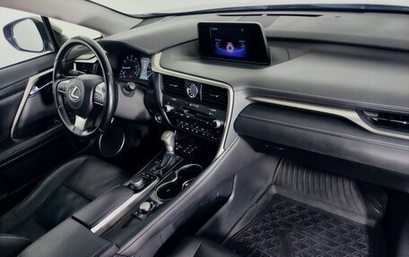 Lexus RX IV рестайлинг, 2017 год, 4 399 000 рублей, 13 фотография