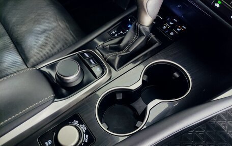 Lexus RX IV рестайлинг, 2017 год, 4 399 000 рублей, 19 фотография
