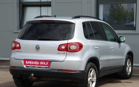 Volkswagen Tiguan I, 2010 год, 990 000 рублей, 5 фотография