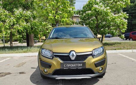 Renault Sandero II рестайлинг, 2017 год, 1 403 000 рублей, 2 фотография