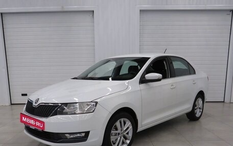 Skoda Rapid I, 2017 год, 1 140 000 рублей, 7 фотография