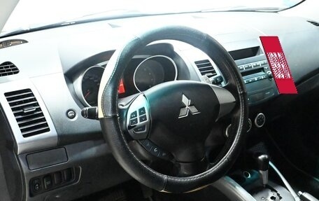 Mitsubishi Outlander III рестайлинг 3, 2007 год, 1 270 000 рублей, 4 фотография