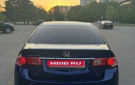 Honda Accord VIII рестайлинг, 2011 год, 1 500 000 рублей, 3 фотография