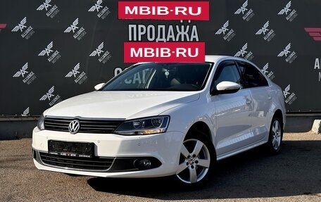Volkswagen Jetta VI, 2013 год, 1 420 000 рублей, 3 фотография