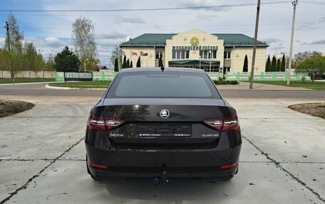 Skoda Superb III рестайлинг, 2016 год, 1 990 000 рублей, 17 фотография