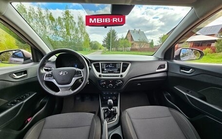 Hyundai Solaris II рестайлинг, 2019 год, 1 320 000 рублей, 9 фотография