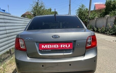 KIA Rio II, 2010 год, 695 000 рублей, 6 фотография