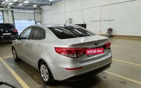 KIA Rio III рестайлинг, 2015 год, 1 900 000 рублей, 5 фотография