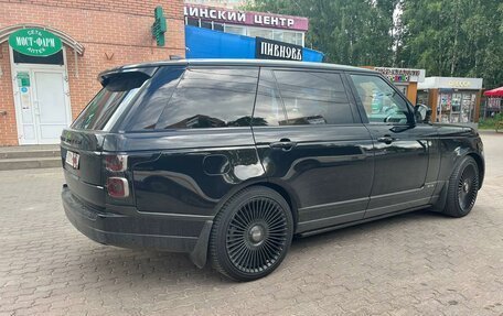 Land Rover Range Rover IV рестайлинг, 2019 год, 11 750 000 рублей, 4 фотография