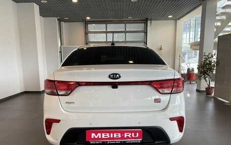 KIA Rio IV, 2018 год, 1 660 000 рублей, 4 фотография