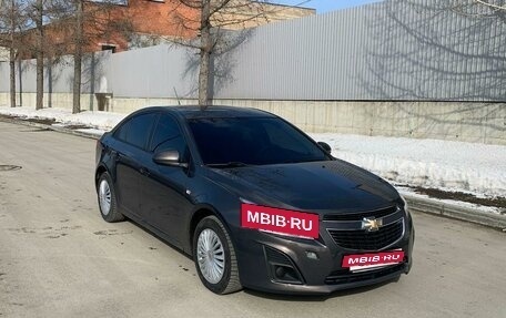 Chevrolet Cruze II, 2013 год, 740 000 рублей, 5 фотография