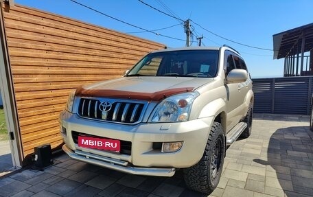 Toyota Land Cruiser Prado 120 рестайлинг, 2006 год, 2 650 000 рублей, 1 фотография