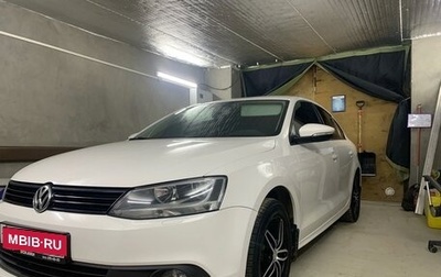 Volkswagen Jetta VI, 2013 год, 1 050 000 рублей, 1 фотография