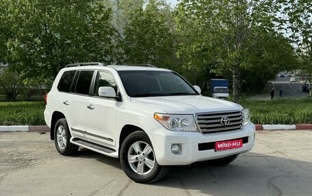 Toyota Land Cruiser 200, 2015 год, 4 950 000 рублей, 1 фотография