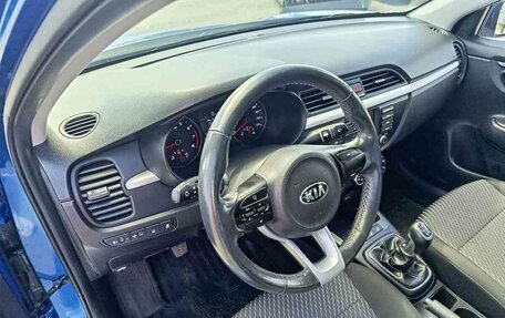 KIA Rio IV, 2018 год, 1 689 995 рублей, 10 фотография