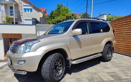 Toyota Land Cruiser Prado 120 рестайлинг, 2006 год, 2 650 000 рублей, 3 фотография