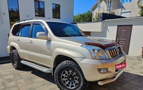 Toyota Land Cruiser Prado 120 рестайлинг, 2006 год, 2 650 000 рублей, 2 фотография