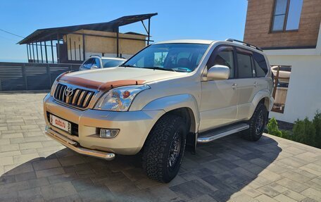 Toyota Land Cruiser Prado 120 рестайлинг, 2006 год, 2 650 000 рублей, 8 фотография