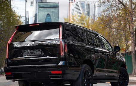 Cadillac Escalade V, 2023 год, 15 900 000 рублей, 4 фотография