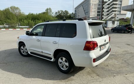 Toyota Land Cruiser 200, 2015 год, 4 950 000 рублей, 8 фотография