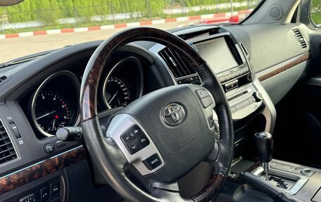 Toyota Land Cruiser 200, 2015 год, 4 950 000 рублей, 14 фотография