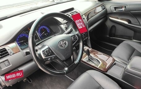 Toyota Camry, 2017 год, 2 399 990 рублей, 8 фотография