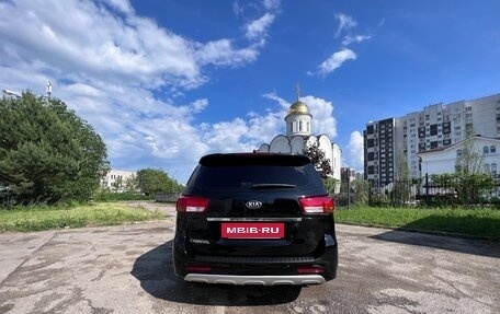 KIA Carnival III, 2018 год, 3 100 000 рублей, 5 фотография