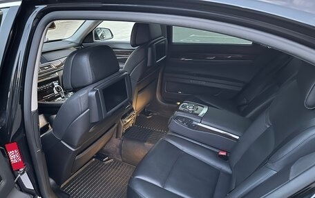 BMW 7 серия, 2010 год, 1 575 000 рублей, 12 фотография