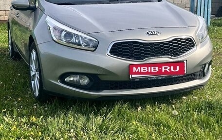 KIA cee'd III, 2014 год, 1 450 000 рублей, 2 фотография