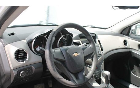 Chevrolet Cruze II, 2011 год, 890 000 рублей, 16 фотография