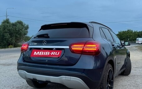 Mercedes-Benz GLA, 2019 год, 2 400 000 рублей, 4 фотография