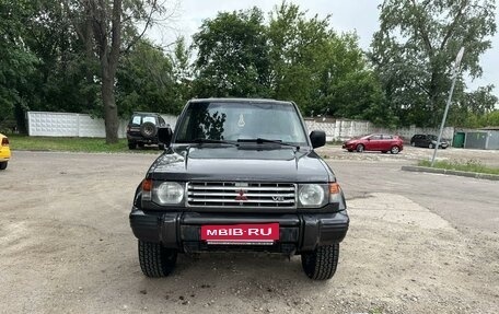 Mitsubishi Pajero III рестайлинг, 1995 год, 550 000 рублей, 2 фотография