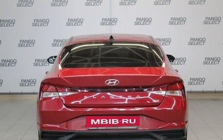 Hyundai Elantra, 2021 год, 2 050 000 рублей, 6 фотография